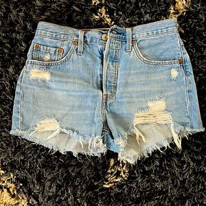 501 Levi Shorts